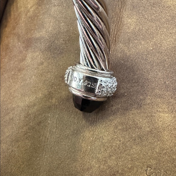 Black cable - Picture 2 of 2